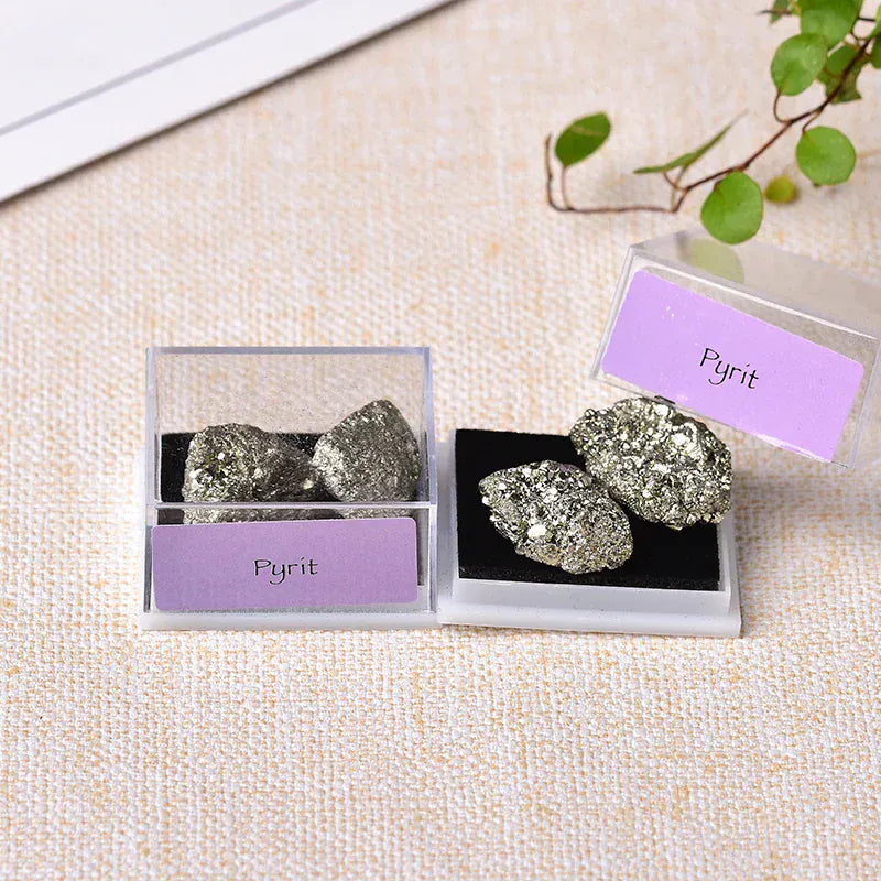1Box Natural Mineral Specimen Natural Crystal Quartz Ornaments Healing Stone Home Decor Teaching Specimens Gifts for Children Amethyst / 40x35x20mm Crystal + Quartz