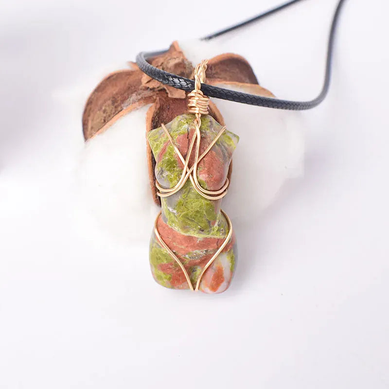 1PC Natural Crystal Hand Made Female Model Pendant Healing Crystal Reiki Gemstone Crafts For Men and Women Necklace Gift Unakite / 1Pc Crystal + Quartz