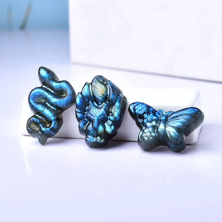 1PC Natural Crystal Labradorite Handb Carved Snake Butterfky Nine-Tailed Fox Healing Stone Animals Figurine For Home Decoration Butterfly / 1Pc Crystal + Quartz