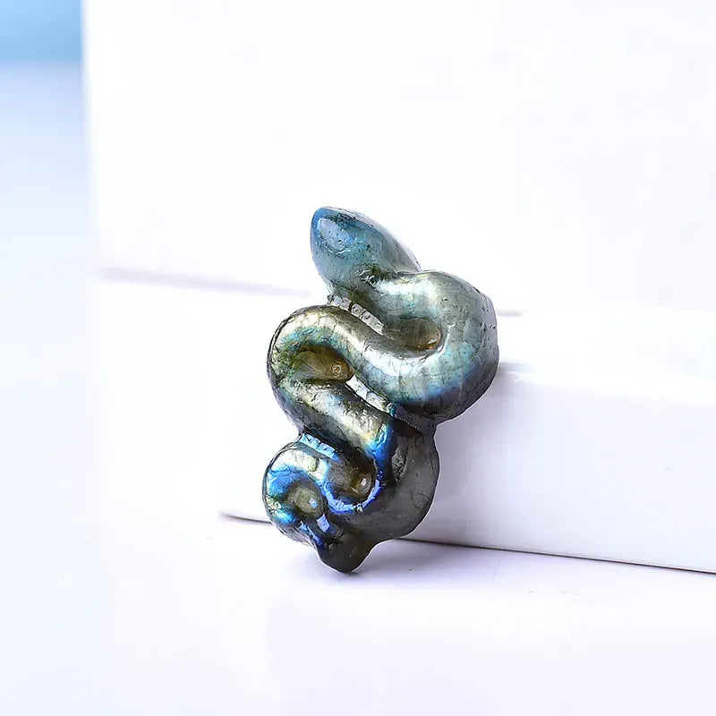 1PC Natural Crystal Labradorite Handb Carved Snake Butterfky Nine-Tailed Fox Healing Stone Animals Figurine For Home Decoration Snake / 1Pc Crystal + Quartz