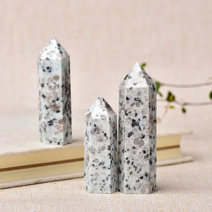 1pc Natural Crystal Point Healing Stone Tower Tianshan Blue Quartz Wand Beautiful Ornament for Home Decor Energy Stone Pyramid Crystal And Quartz