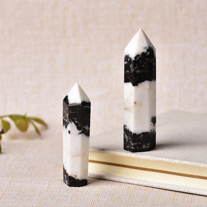 1pc Natural Stone Crystal Point Healing Obelisk Black and White Zebra Quartz Wand Beautiful Ornament for Home Decor Pyramid Crystal And Quartz