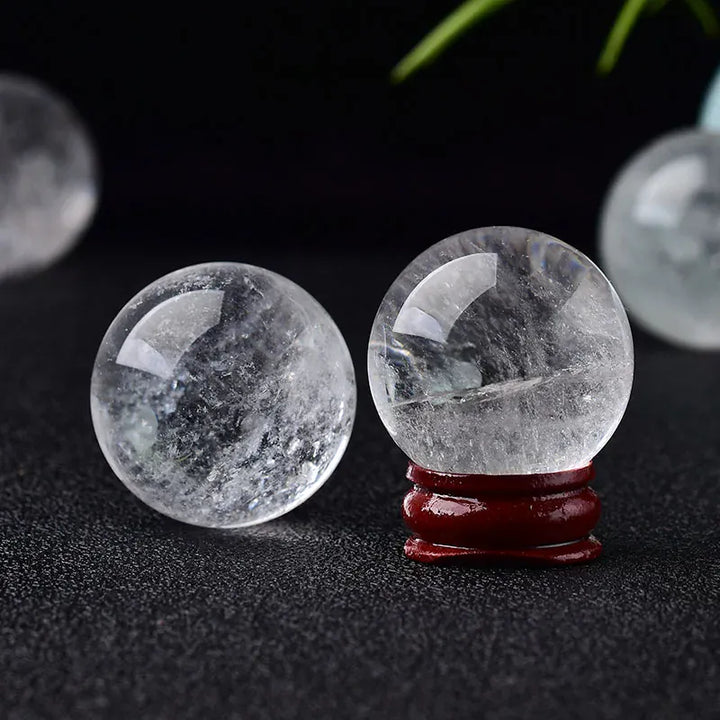 High Quality 28-32mm Natural Crystal Ball Clear Quartz Energy Healing Stone Meditation for Home Decoration Free Wooden Stand