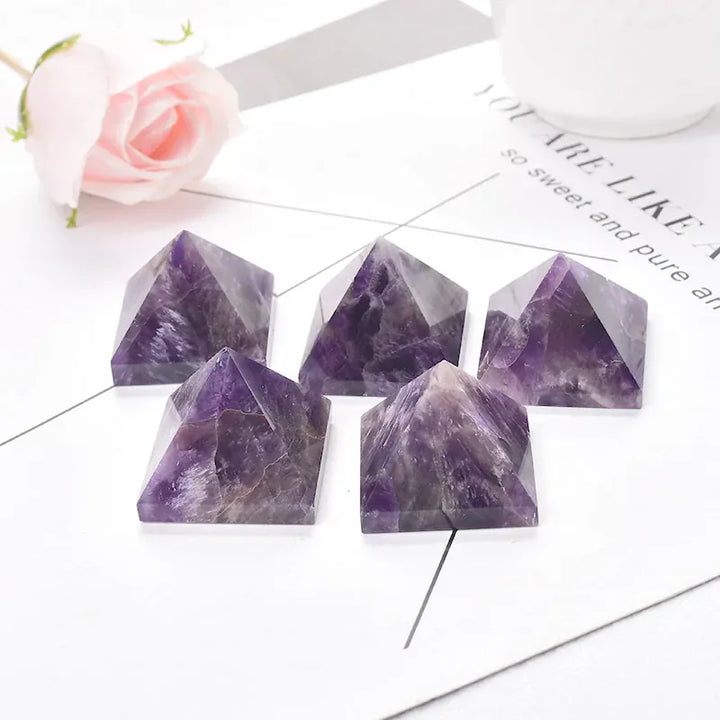 Natural Crystal Pyramid Quartz Amethyst Reiki Healing Stone Chakra Reiki Meditation Crystal Point Home Decor Crafts Of Stone