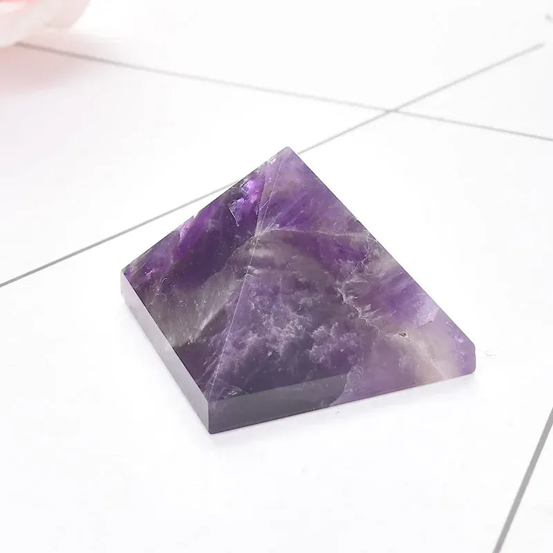 Natural Crystal Pyramid Quartz Amethyst Reiki Healing Stone Chakra Reiki Meditation Crystal Point Home Decor Crafts Of Stone