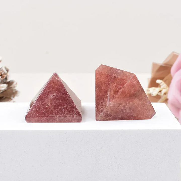 1PC Natural Strawberry Quartz Polished Crystal  Pyramid Healing Stone Energy Tower Crystal Simple Ornaments Home Decoration