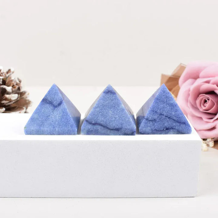 1PC Natural Blue Aventurine Polished Crystal Pyramid Healing Stone Energy Tower Crystal Simple Ornaments For Home Decoration