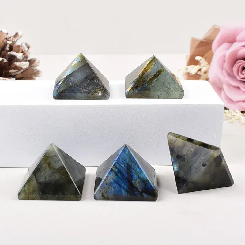 1Pc Natural Crystal Labradorite Polished Pyramid Healing Stone Reiki Crystal Tower Mineral Gift Ornaments Home Decoration