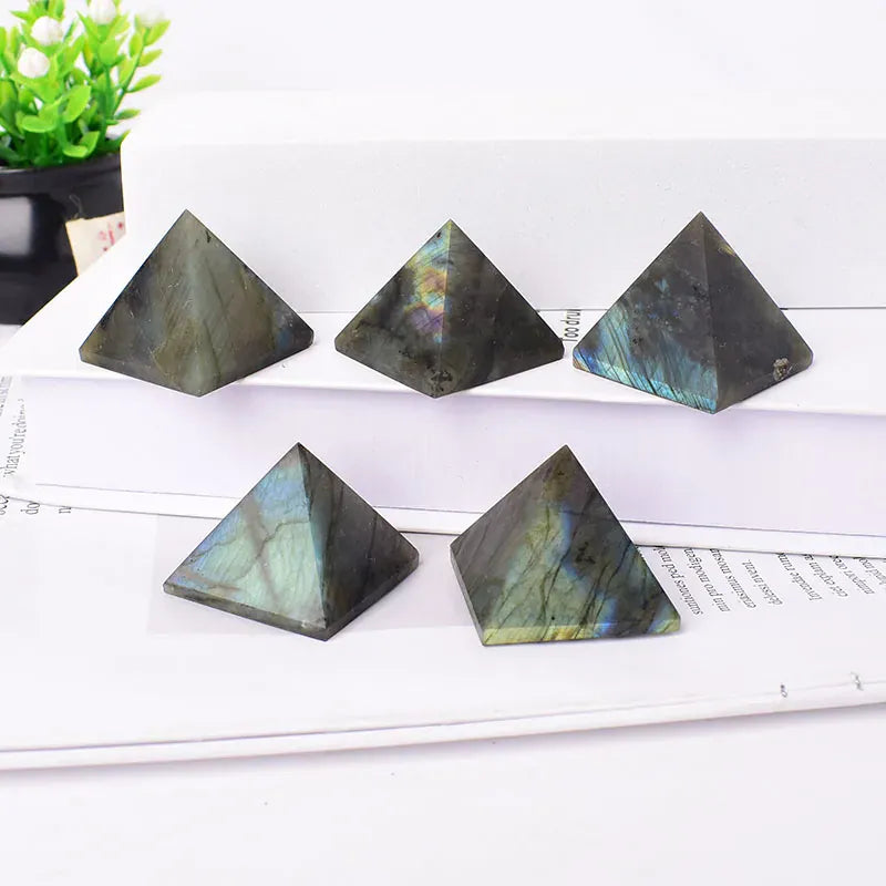 Natural Crystal Polished Labradorite Pyramid Healing Stone Chakra Reiki Crystal Tower Home Decor Meditation Ore Mineral Gift