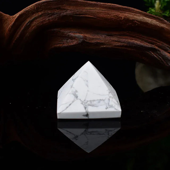 1Pc Natural Howlite Polished Crystal Pyramid Healing Stone White Turquoise Tower Meditation Simple Ornaments For Home Decoration