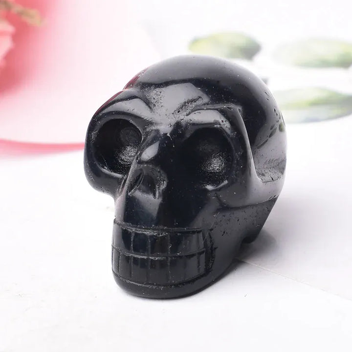 Natural Crystal Stone Skull Quartz Reiki Crystal Healing Stone Crafts Home Decoration Polished Figurine Halloween Ornaments Gift