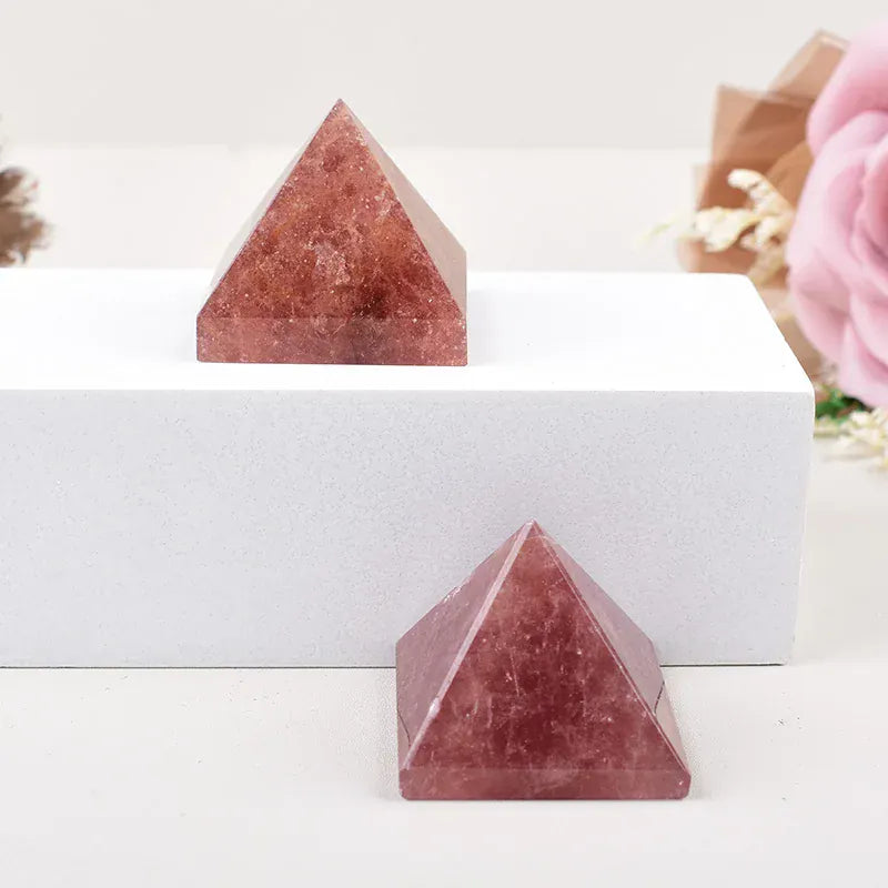 1PC Natural Strawberry Quartz Polished Crystal  Pyramid Healing Stone Energy Tower Crystal Simple Ornaments Home Decoration