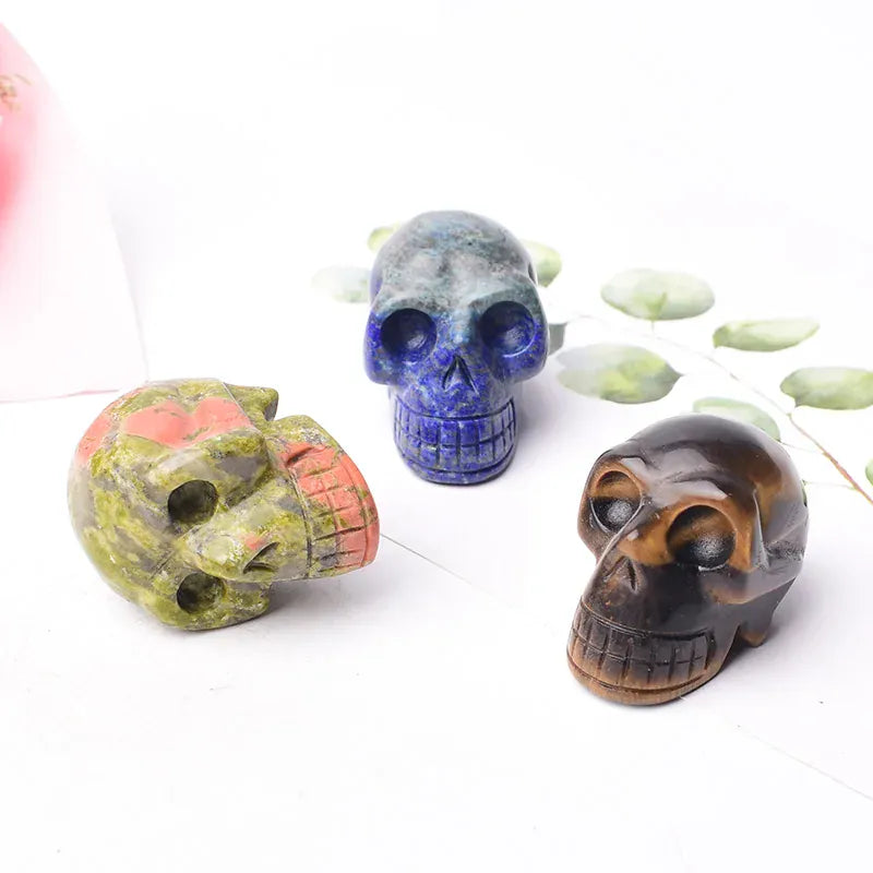 Natural Crystal Stone Skull Quartz Reiki Crystal Healing Stone Crafts Home Decoration Polished Figurine Halloween Ornaments Gift