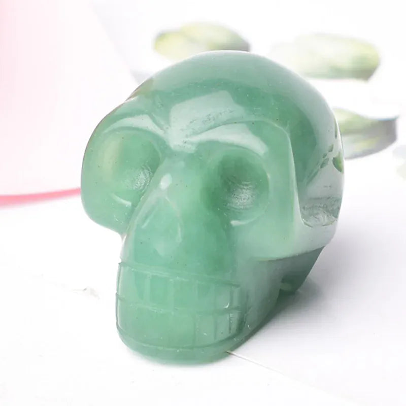 Natural Crystal Stone Skull Quartz Reiki Crystal Healing Stone Crafts Home Decoration Polished Figurine Halloween Ornaments Gift