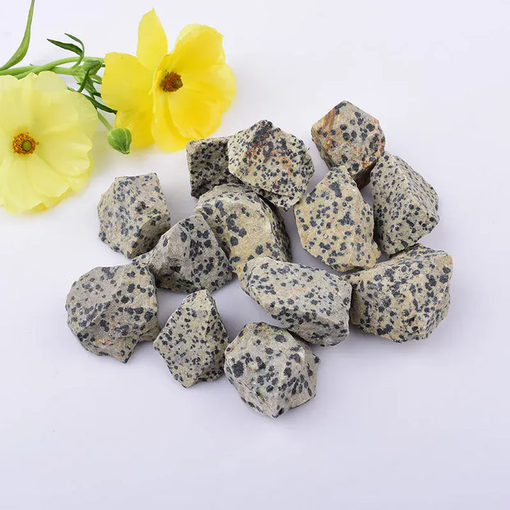 Natural Balmatin Irregular Ore Mineral Healing Crystal Stone Mineral Quartz Teaching Specimen Gem Ornaments Balmatin Gemstone