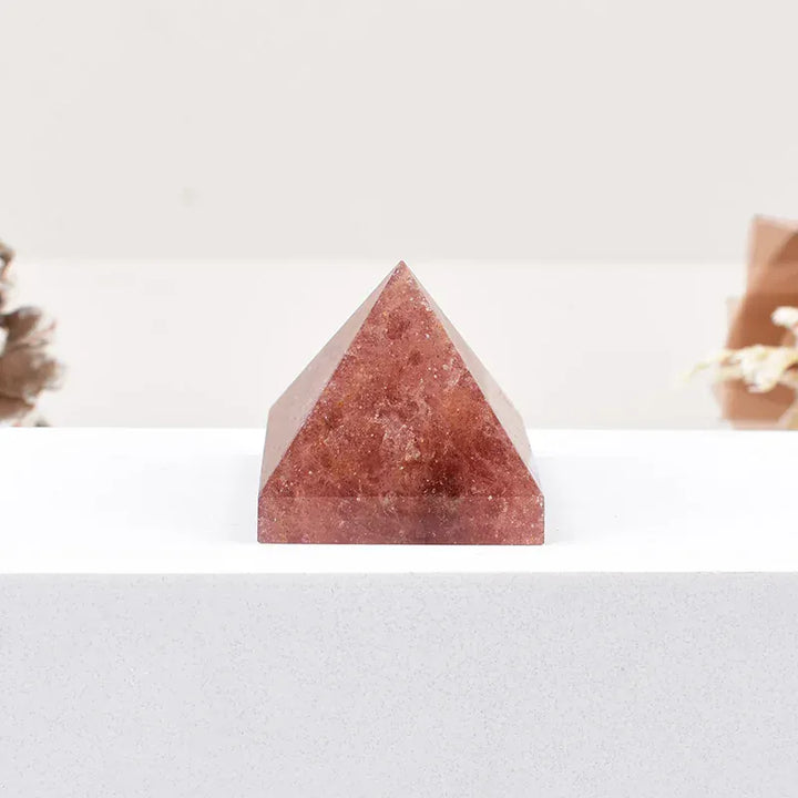 1PC Natural Strawberry Quartz Polished Crystal  Pyramid Healing Stone Energy Tower Crystal Simple Ornaments Home Decoration