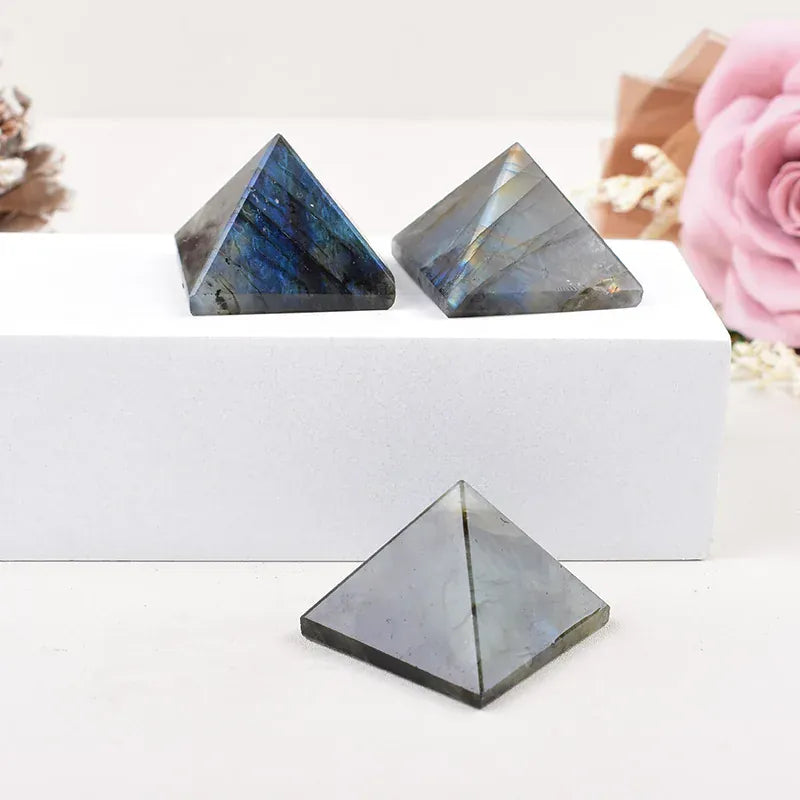 1Pc Natural Crystal Labradorite Polished Pyramid Healing Stone Reiki Crystal Tower Mineral Gift Ornaments Home Decoration