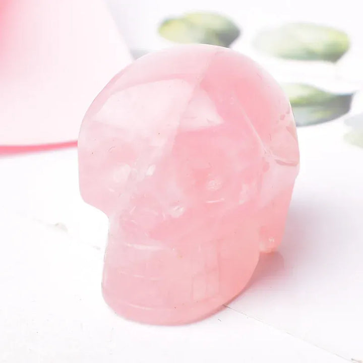 Natural Crystal Stone Skull Quartz Reiki Crystal Healing Stone Crafts Home Decoration Polished Figurine Halloween Ornaments Gift