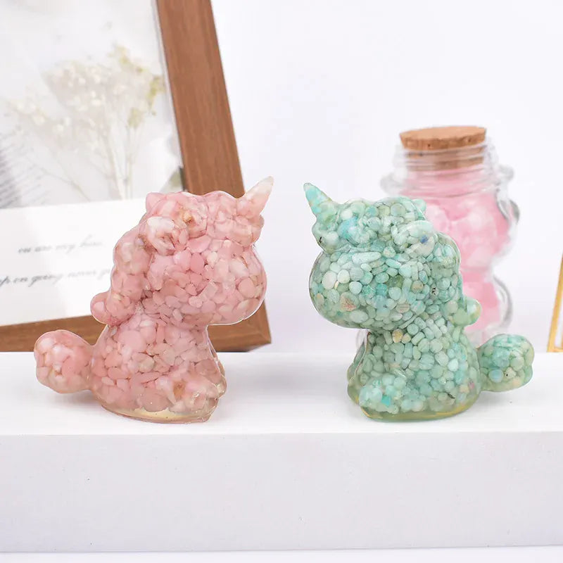 Handmade Natural Crystal Gravel Resin Unicorn Figurine Souvenir Home Decoration Reiki Healing Ornaments Mineral Specimen Gift