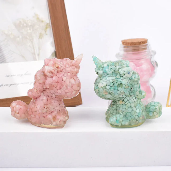 Handmade Natural Crystal Gravel Resin Unicorn Figurine Souvenir Home Decoration Reiki Healing Ornaments Mineral Specimen Gift