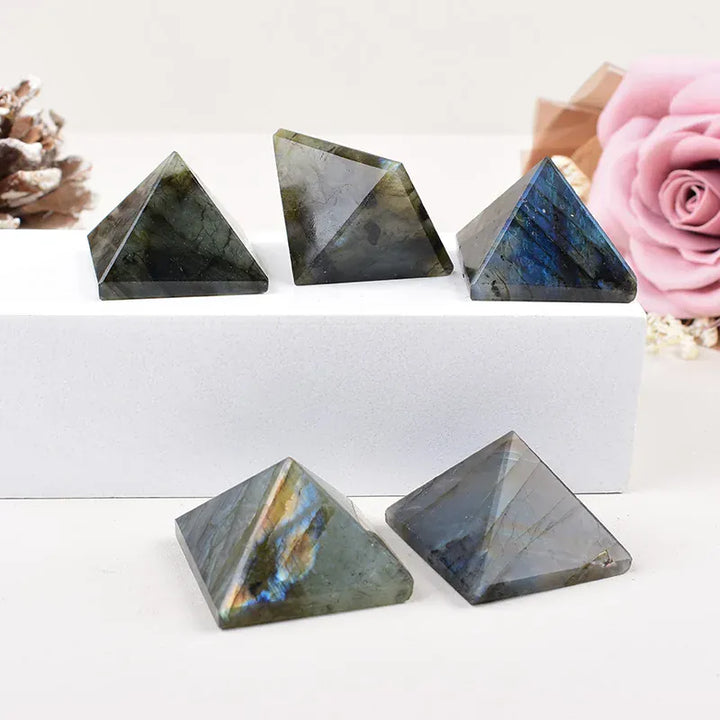 1Pc Natural Crystal Labradorite Polished Pyramid Healing Stone Reiki Crystal Tower Mineral Gift Ornaments Home Decoration