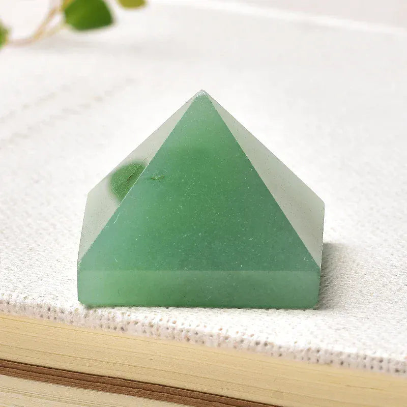 Natural Fluorite Crystal Pyramid Quartz Healing Stone Chakra Reiki Crystal Tiger Eye Point Home Decor Crafts Of Gem Stone 1PC Green Aventurine Crystal + Quartz