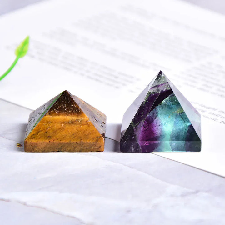 Natural Fluorite Crystal Pyramid Quartz Healing Stone Chakra Reiki Crystal Tiger Eye Point Home Decor Crafts Of Gem Stone 1PC Obsidian Crystal + Quartz
