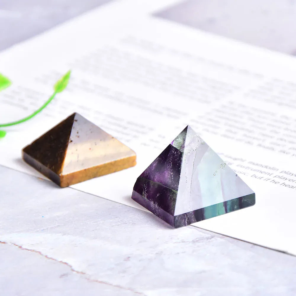 Natural Fluorite Crystal Pyramid Quartz Healing Stone Chakra Reiki Crystal Tiger Eye Point Home Decor Crafts Of Gem Stone 1PC Obsidian Crystal + Quartz